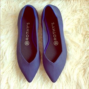 Rothy’s navy flats